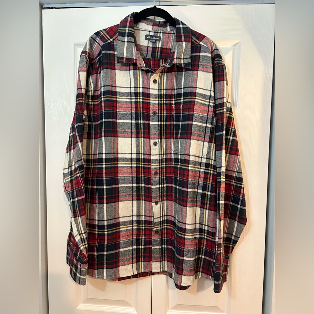 Eddie Bauer XXL Plaid Flannel Shirt Red Green Cream 100% Cotton